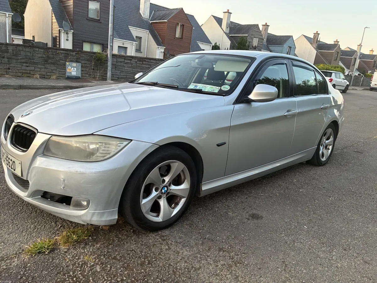11 BMW 320D NEW NCT NEW TCHAIN - Image 3