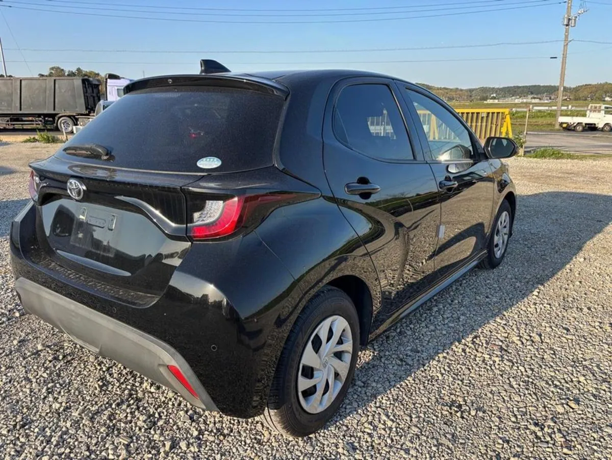 Toyota Yaris x 1.0 Petrol - Image 2
