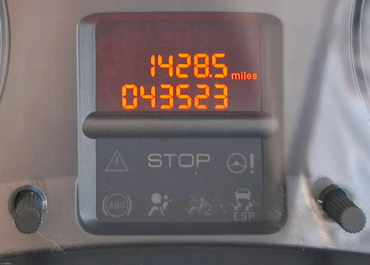 2013 Wheelchair Berlingo VERY LOW 43,423 miles - Image 2
