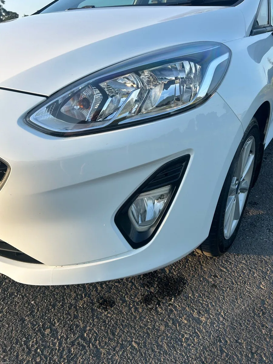 Ford Fiesta - Image 2