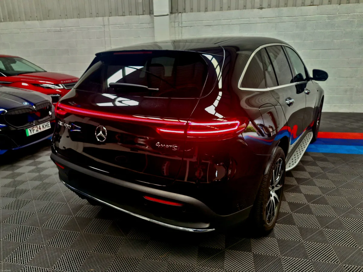 232 EQC 400 AMG LINE EDITION 4MATIC 4X4 - Image 3