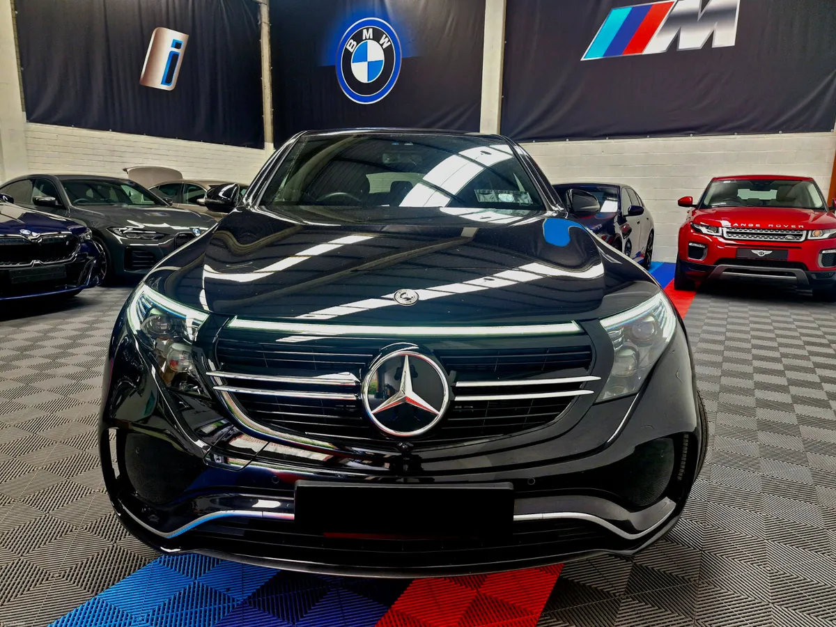 232 EQC 400 AMG LINE EDITION 4MATIC 4X4 - Image 2