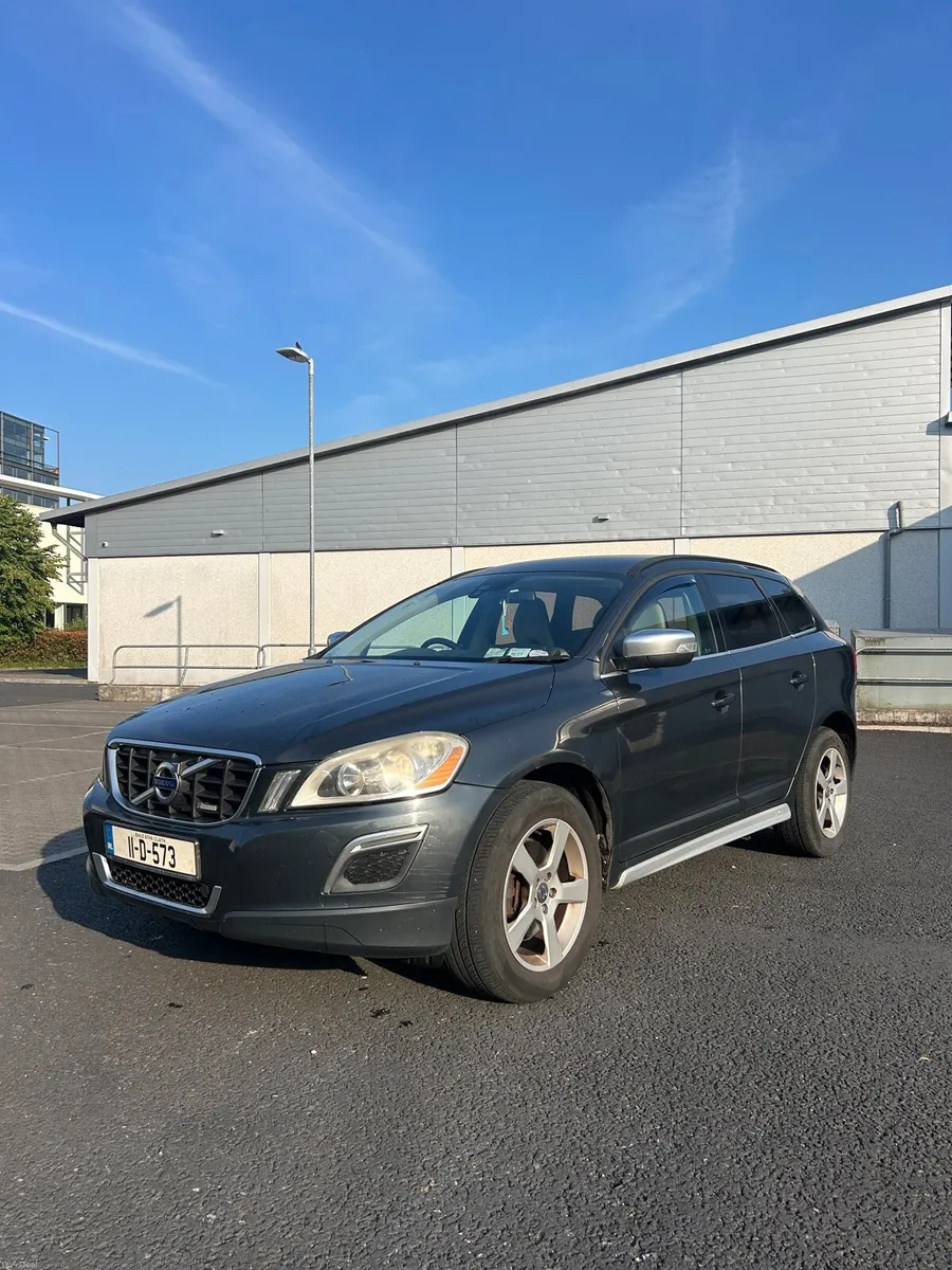 2011 Volvo XC60 2.0 D3 R Design - Image 3