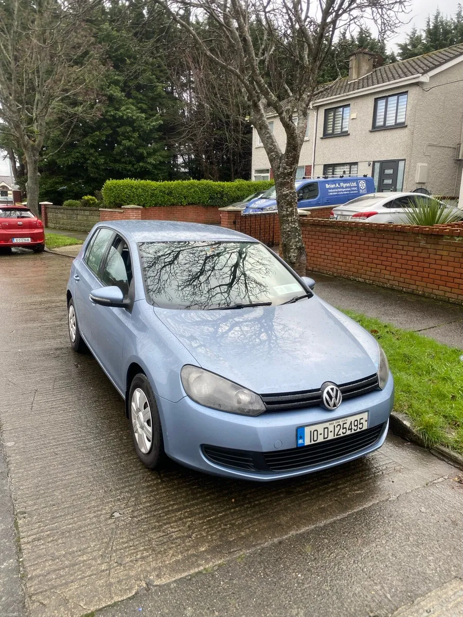 2010 Volkswagen Golf 1.6 TDI *NEEDS CLUTCH WORK* - Image 1