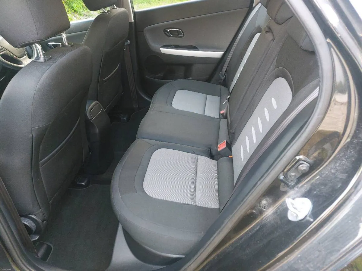 2015 kia ceed new nct 9/27 tax 7/26 tax €180 - Image 4