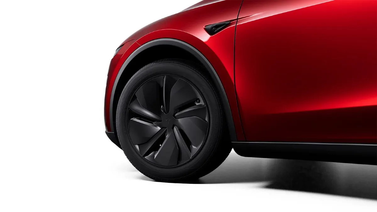 Model Y-Premium-Long Range-AWD*Enhanced AUTOPILOT* - Image 6