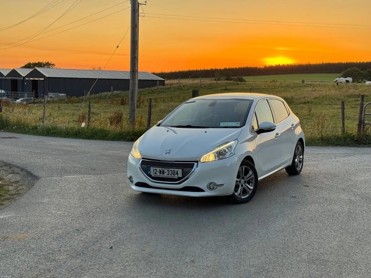 Peugeot 208 High Spec - Image 2