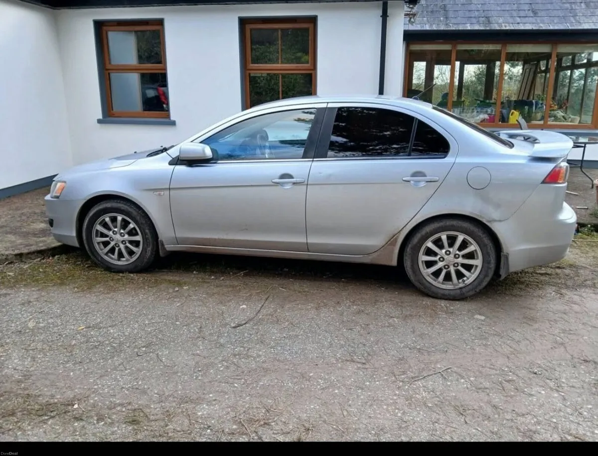 Mitsubishi Lancer 2013 - Image 1