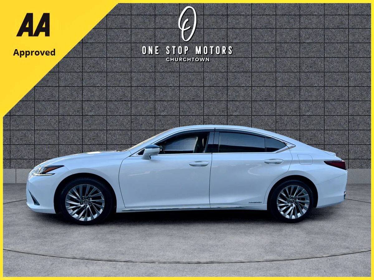 2021 Lexus ES300h *ULTRA LUXURY* HYBRID (GIGANTIC) - Image 6