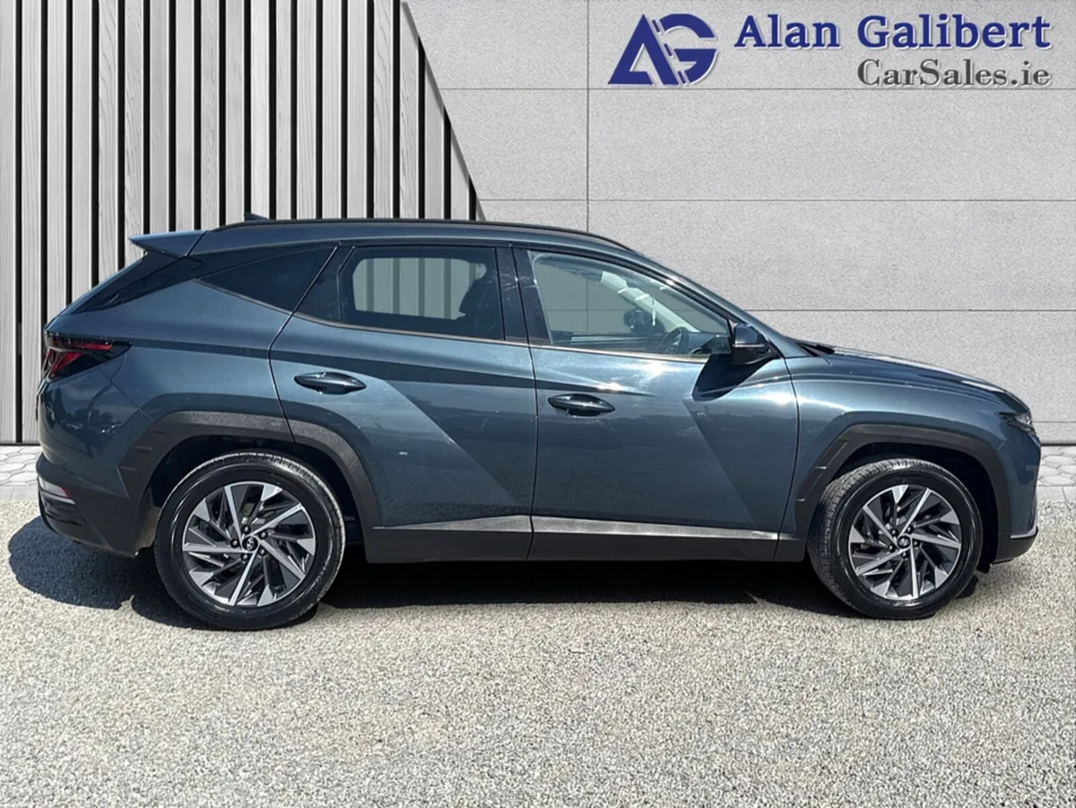 Hyundai Tucson 1.6 Diesel EXECUTIVE - Image 3