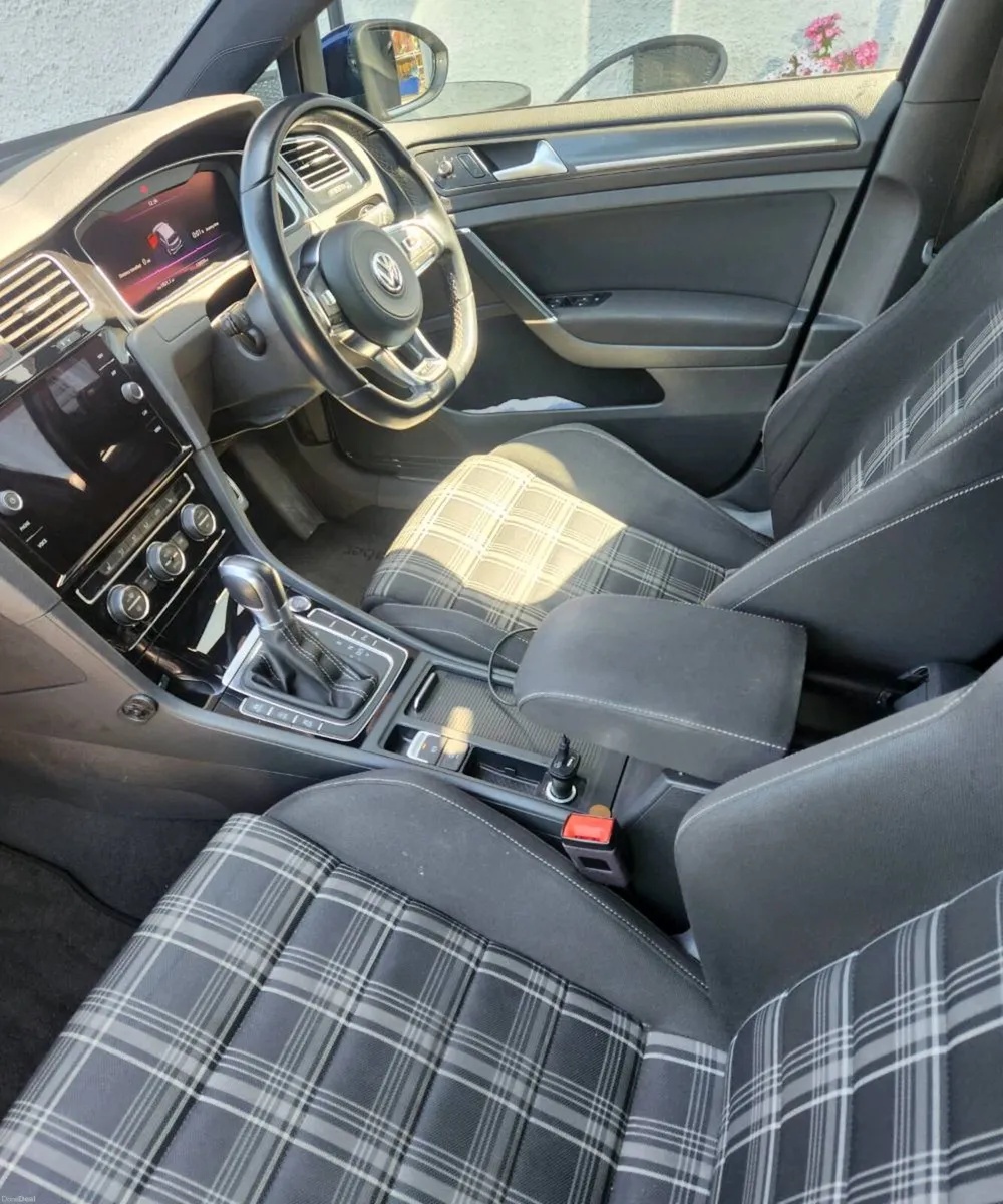 2019 Gtd mk7.5 golf - Image 6