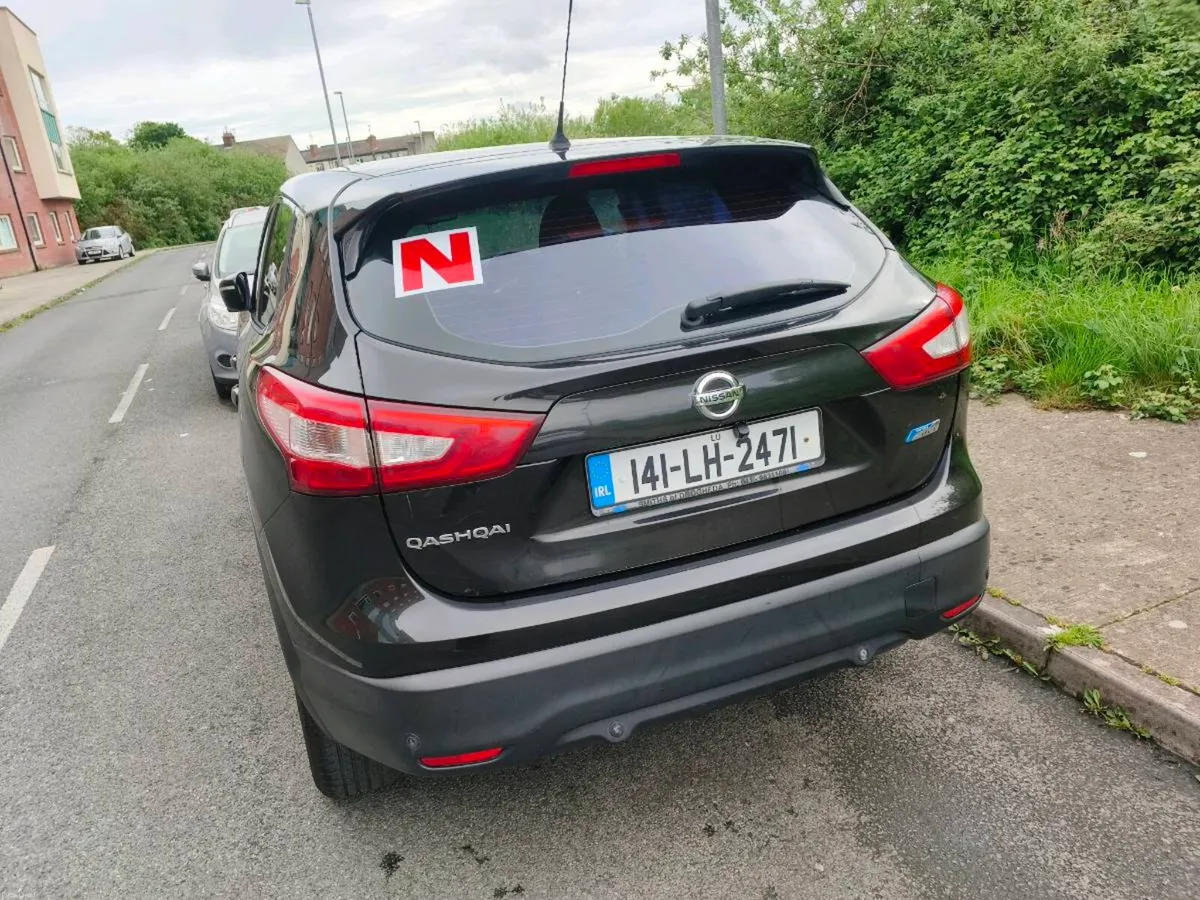 2014 Nissan Qashqai 1.5 DCi Ascenta Smart – Excell - Image 4