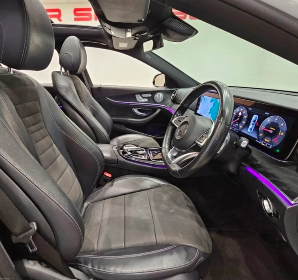 Mercedes-Benz E-220 AMG Line Premium Plus - Image 3