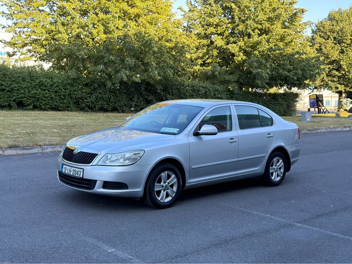 Skoda Octavia 2012 - Image 2