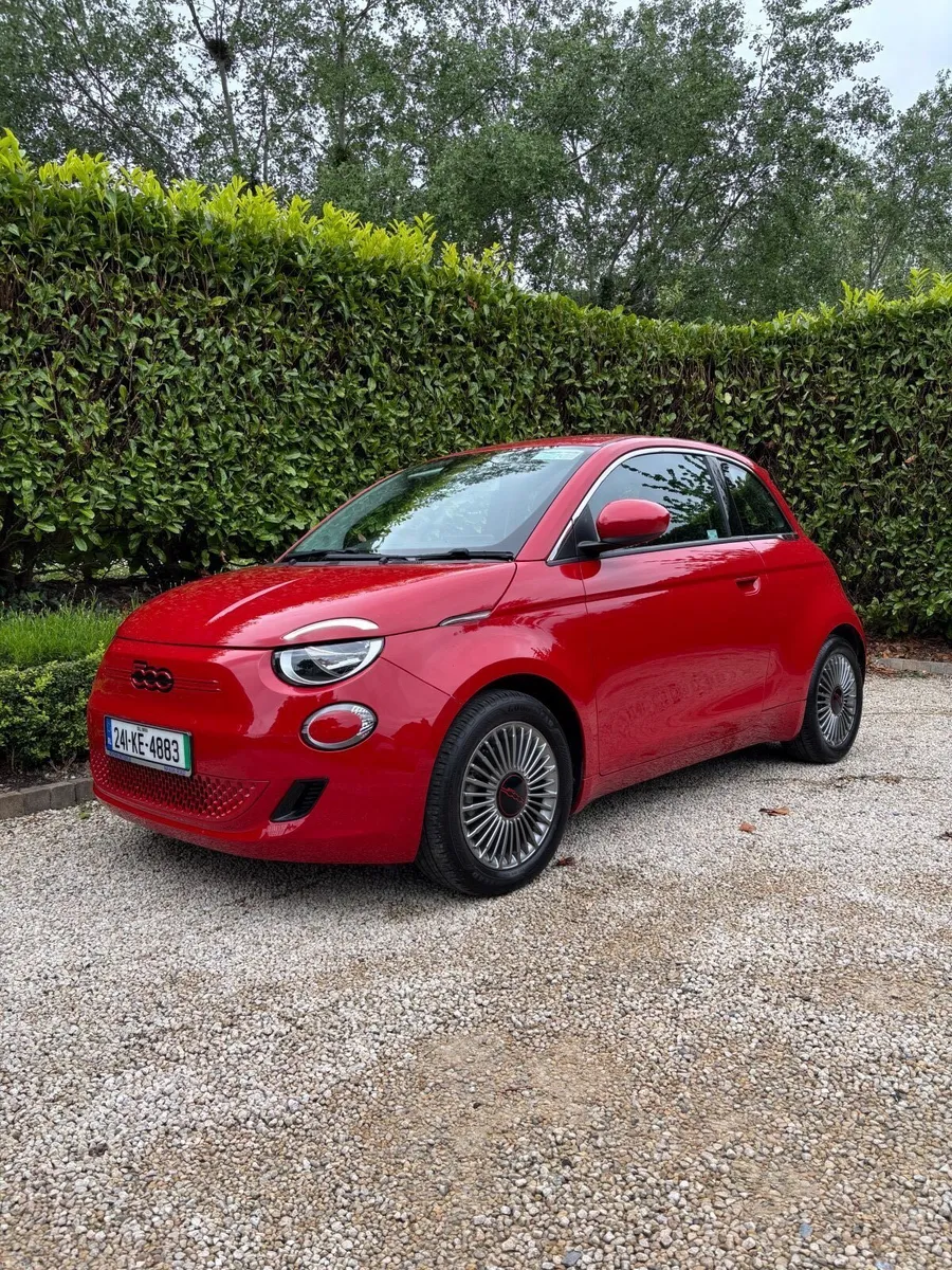 Fiat 500e 2024 - Image 1