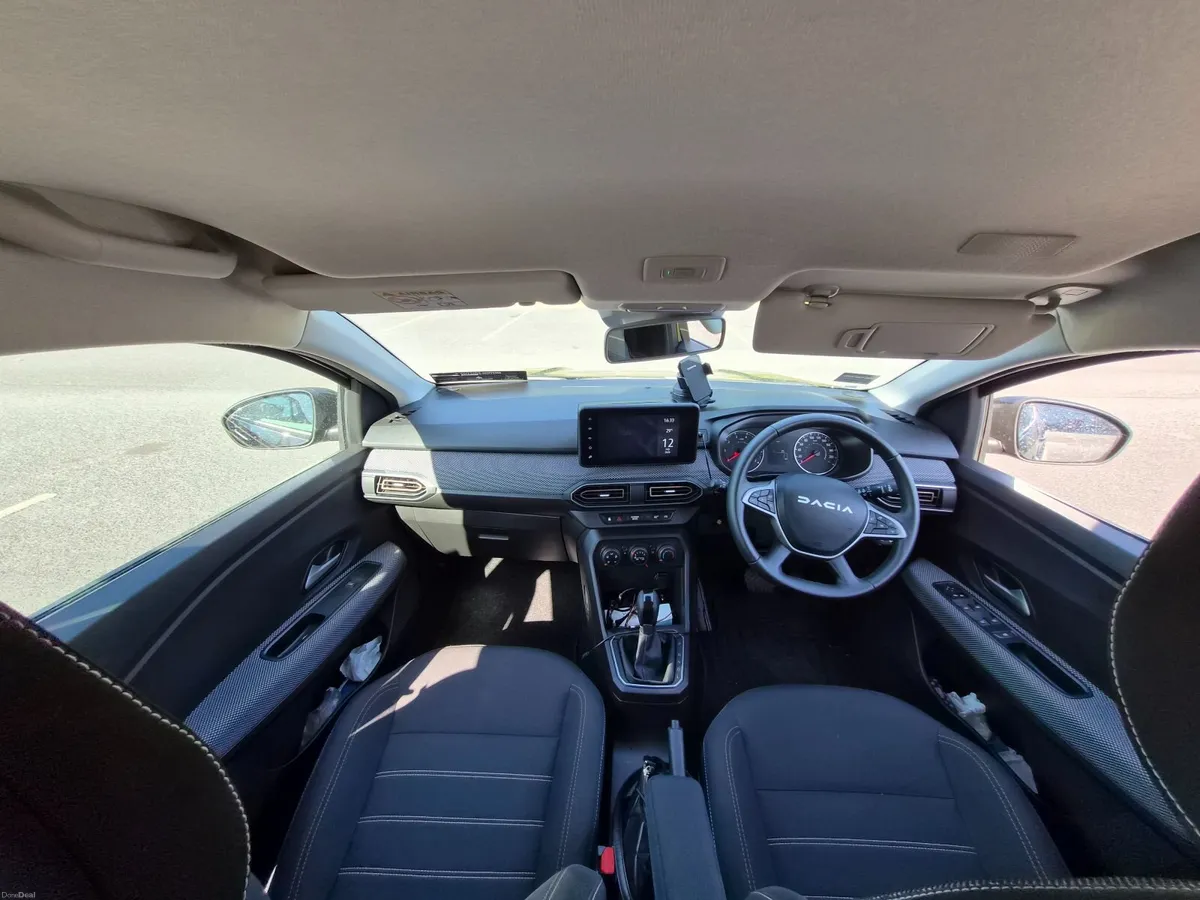Dacia Sandero Stepway 2024 - Image 3