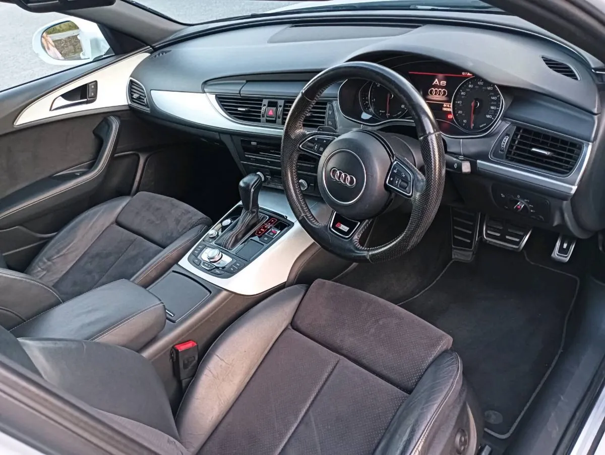 Audi A6 s line ultra automatic - Image 5