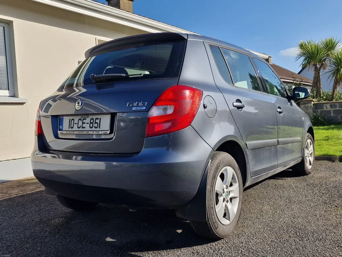 Skoda Fabia 2010 - Image 4