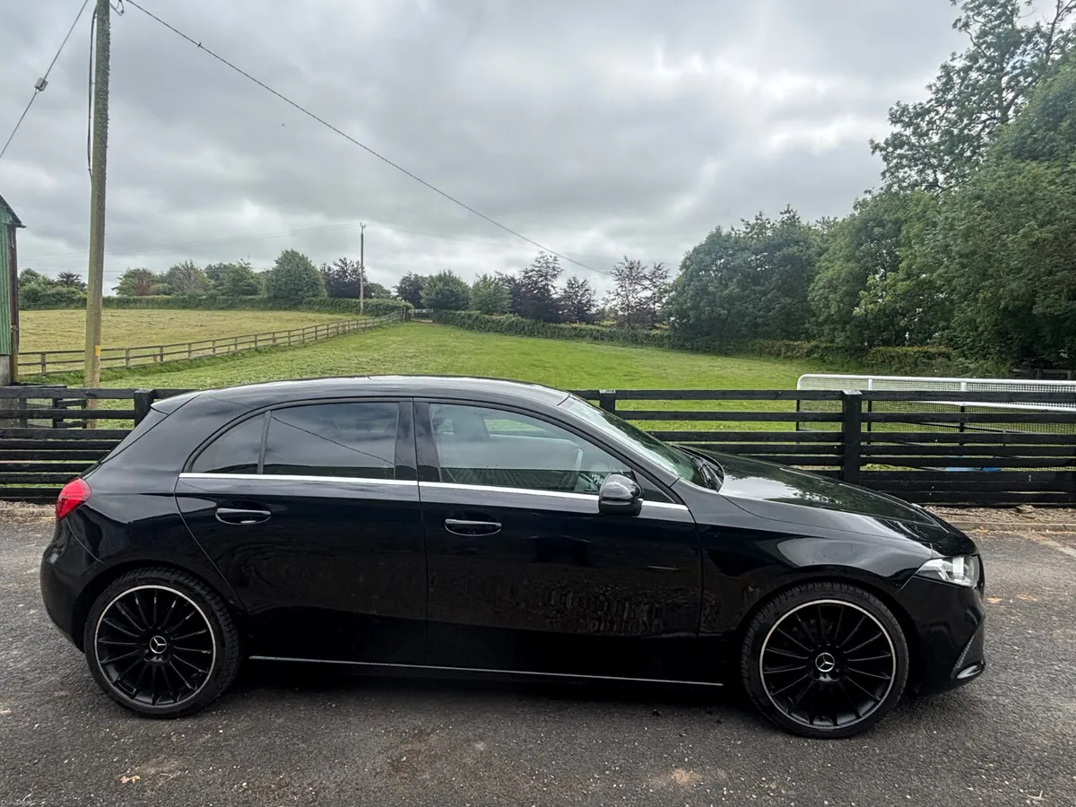 Mercedes-Benz A-Class 2019 - Image 3