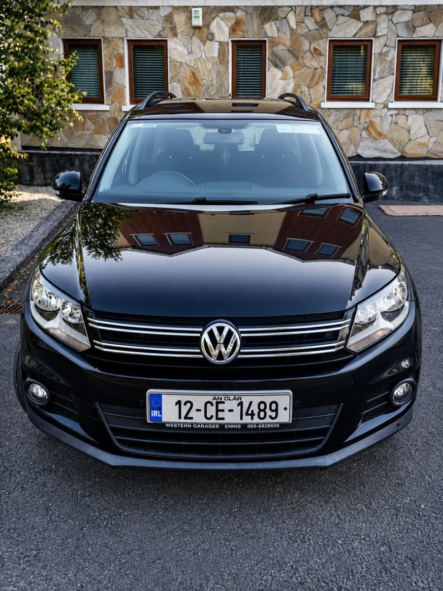 Volkswagen Tiguan 2012 - Image 2