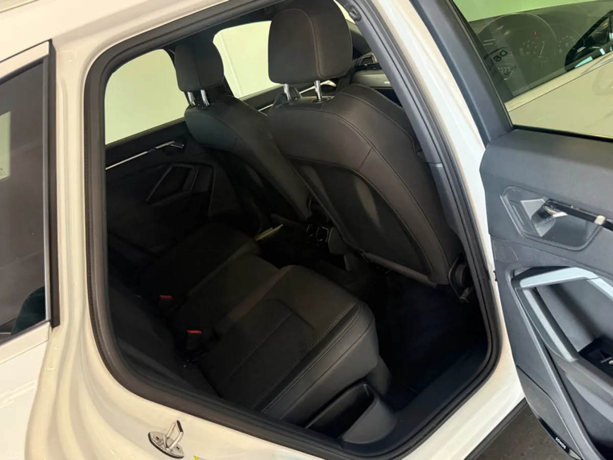 Audi Q3 S LINE 35 TDI S-A - Image 5