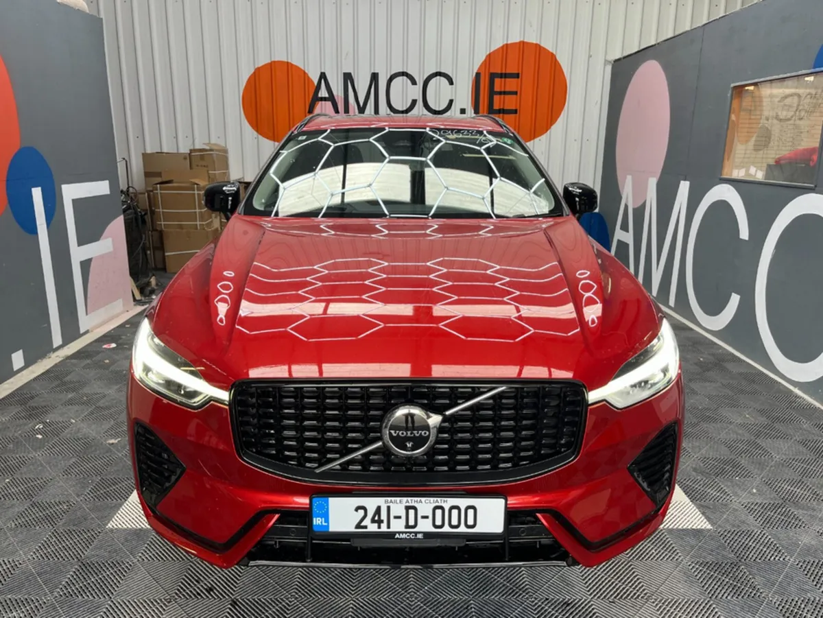 Volvo XC60 2024 VOLVO XC60 T6 PLUG-IN 2.0 AUTOMATI - Image 6