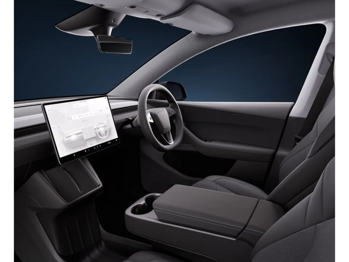 Tesla Model Y Model Y Standard Rear-Wheel Drive - Image 6