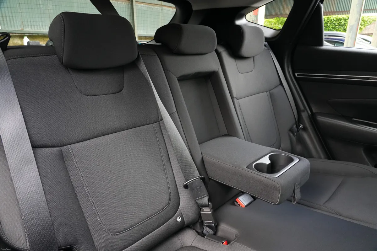 2023 Hyundai Tucson ix35 Petrol Hybrid Auto - Image 4