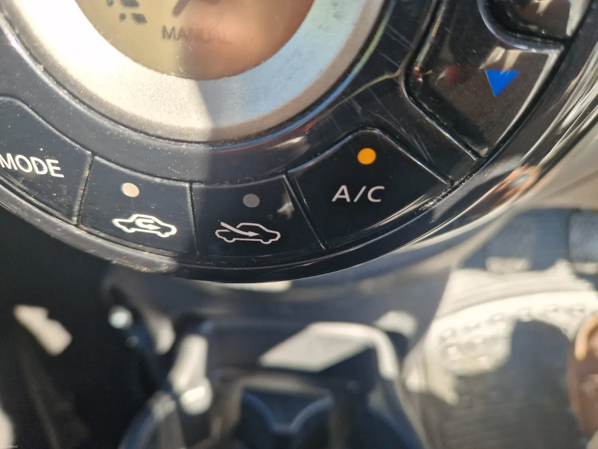 Nissan Micra 1.2 Manual 2015 - Image 6