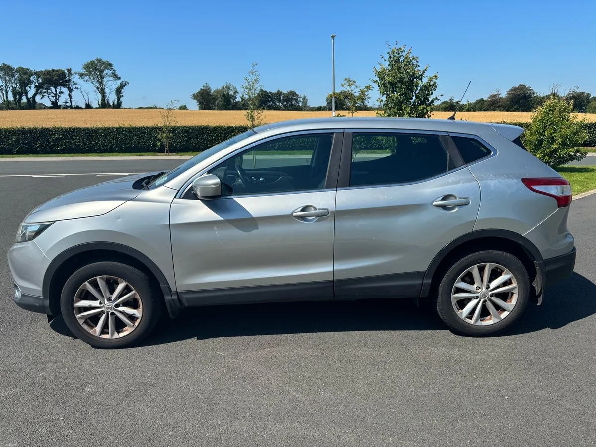 141 Nissan Qashqai - Image 2