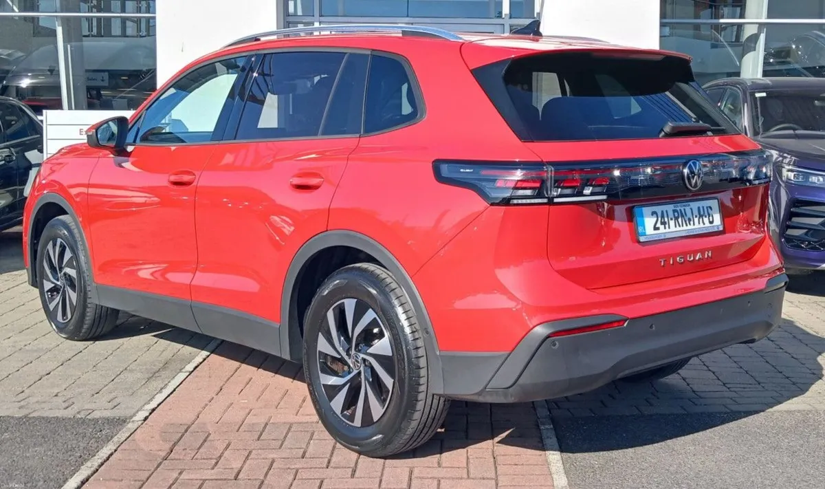 Volkswagen Tiguan Launch Edition 2.0 TDI 150HP **A - Image 4