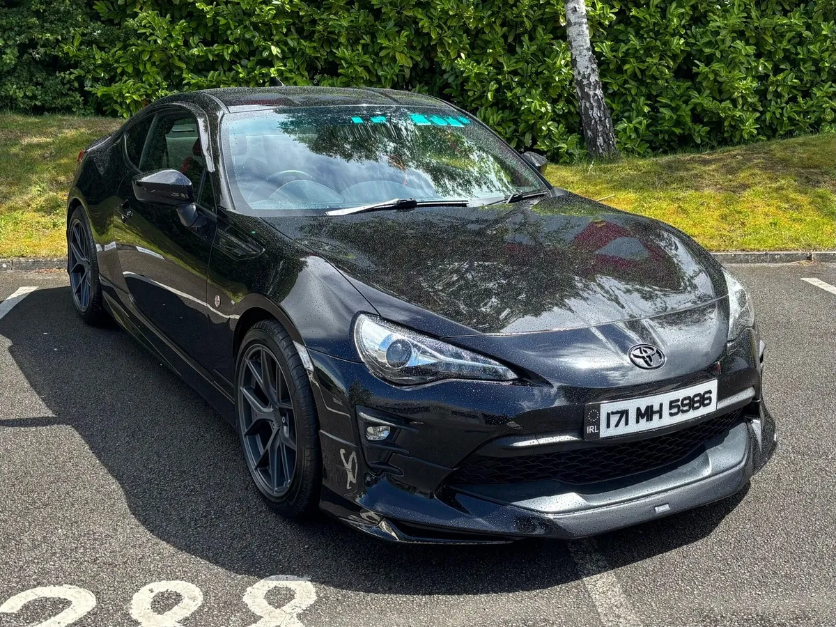 2017 Toyota GT86 Manual – Modellista kit - Image 2