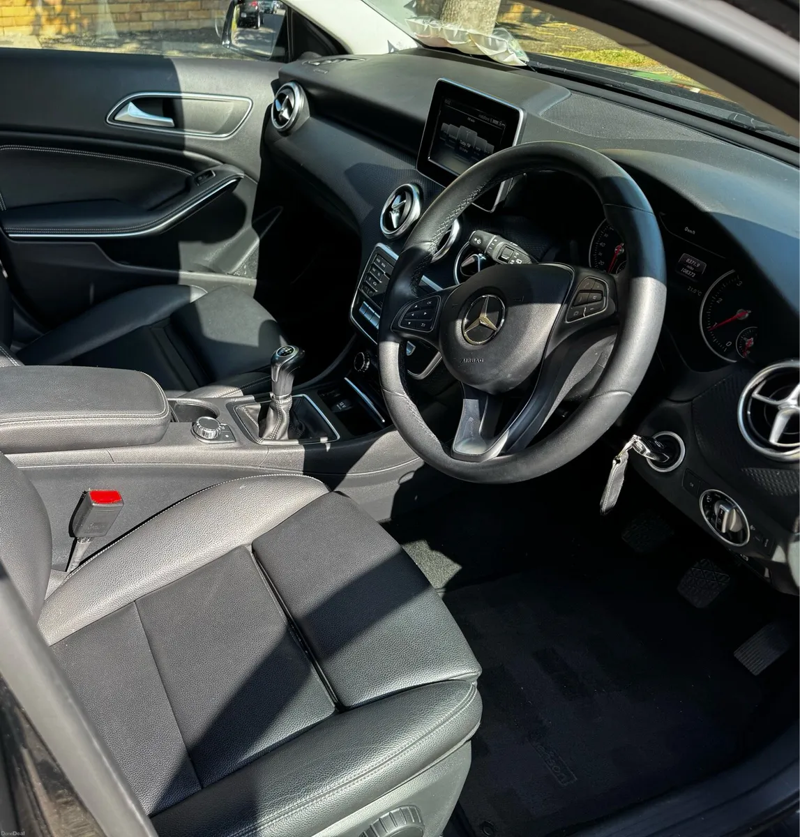 Mercedes Benz A class 2016 180D Manual - Image 6