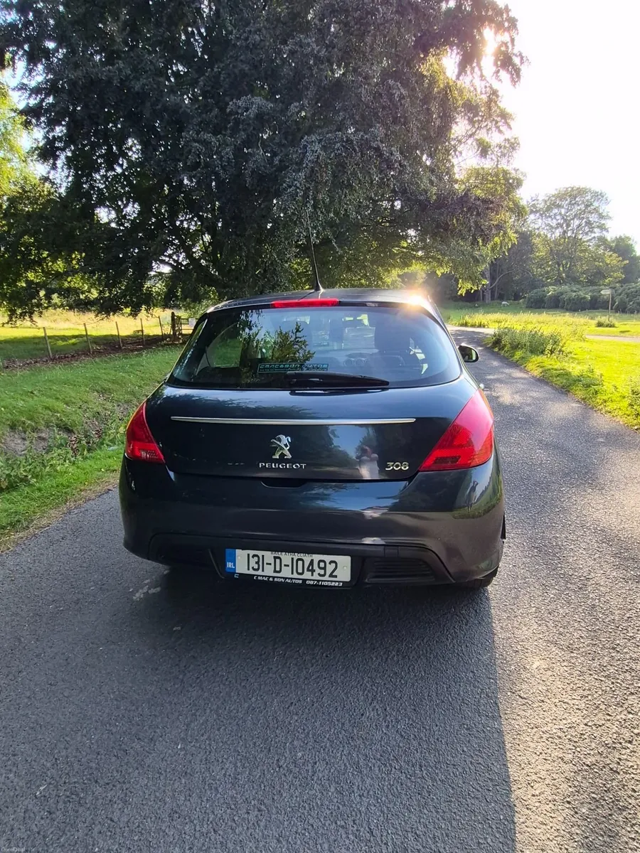 Peugeot 308 2013 - Image 2