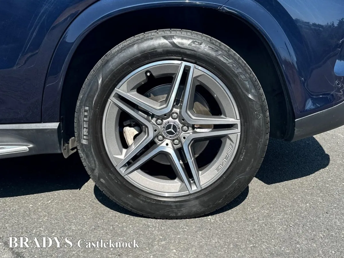 Mercedes-Benz GLE GLE 300d**7 SEATER**4Matic AMG - Image 5