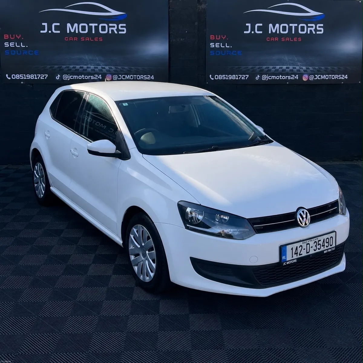 142 VW Polo Only 41km Automatic - Image 1