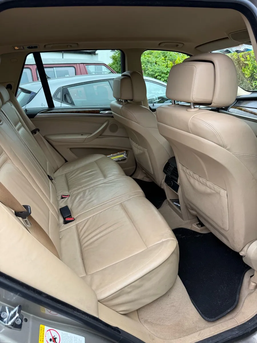 2008 BMW X5 e70 - Image 2