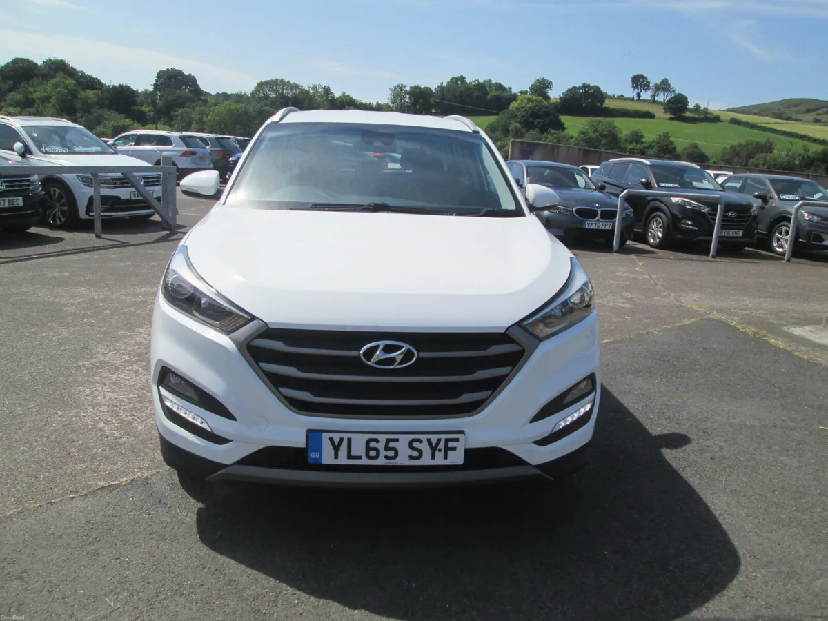 2016  HYUNDAI  TUCSON  1.7  CRDI  SE  NAV  5DR - Image 3