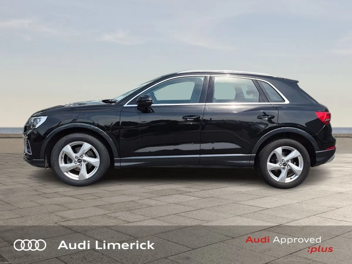 Audi Q3 35 TDI 150HP S-T SE + Comfort Pack - Image 4