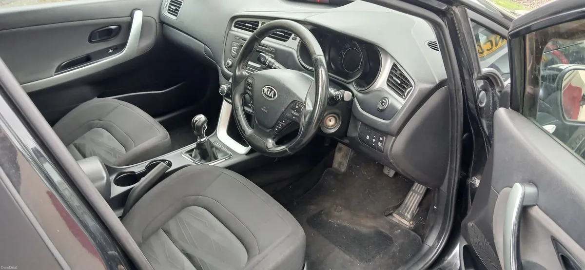 Kia Ceed 2013 - Image 4