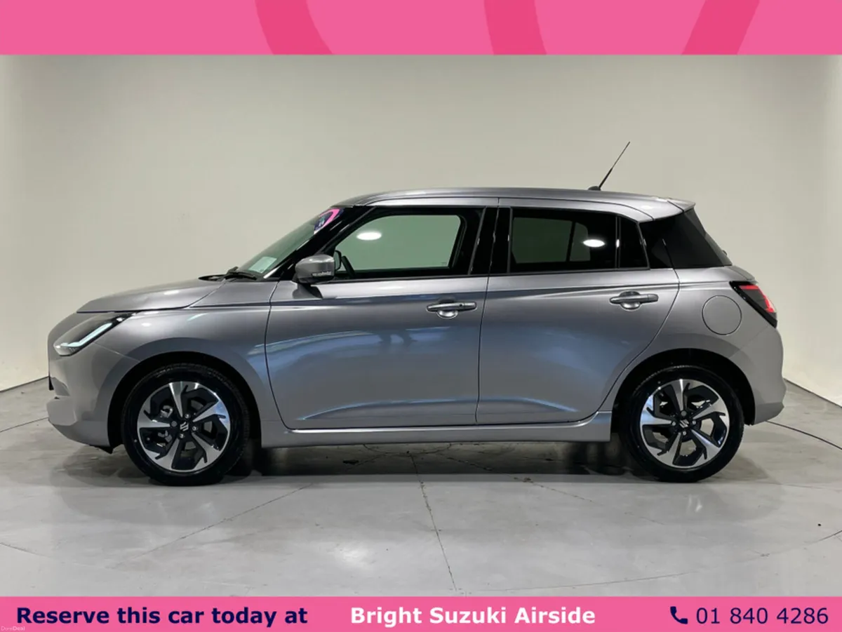 Suzuki Swift HERE IN STOCK Ultra 1.2 manual Hybrid - Image 6