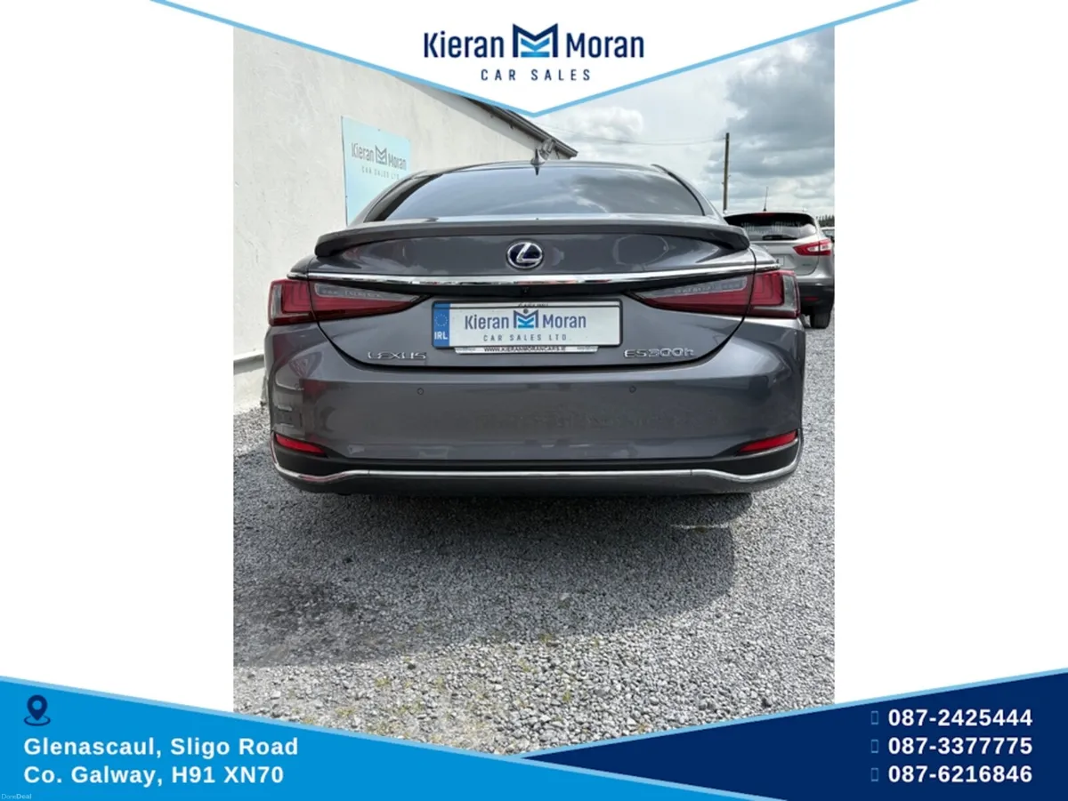 Lexus ES ES 300H 2.5 CVT 215 BHP 4DR - Image 5