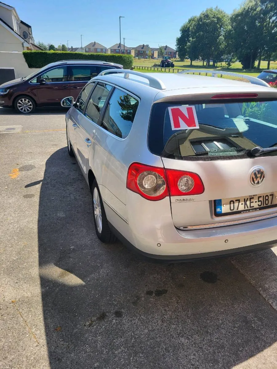 Volkswagen Passat Estate - Image 4