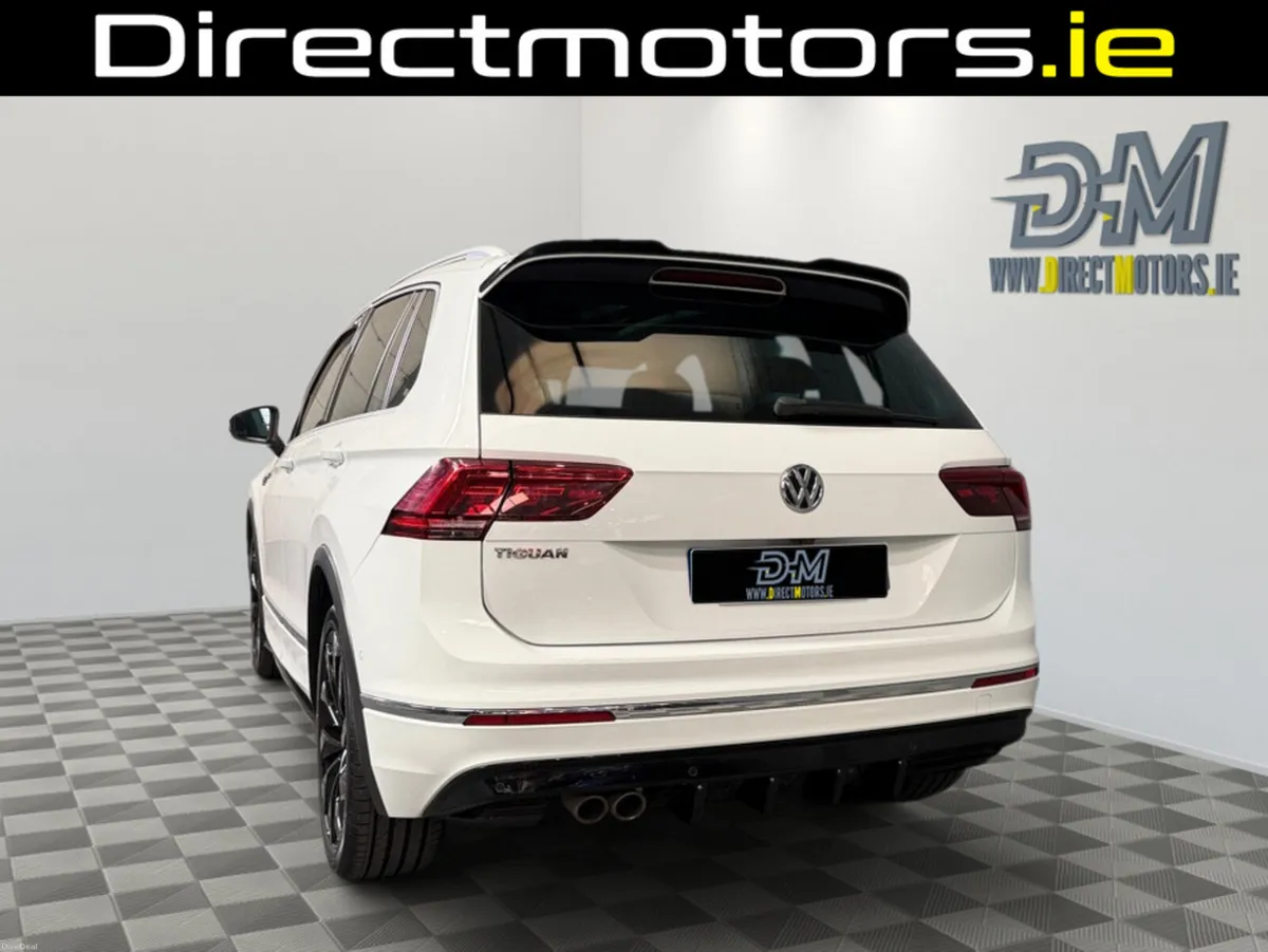 Volkswagen Tiguan R-LINE 2.0 TDI MANUAL 6SPEED FWD - Image 6