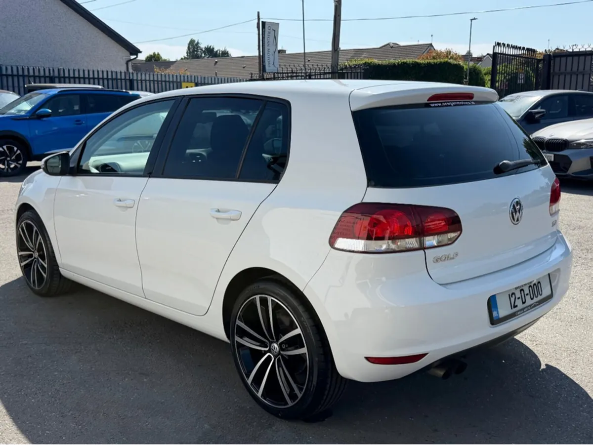 Volkswagen Golf 1.2 AUTO HIGHLINE - Image 6