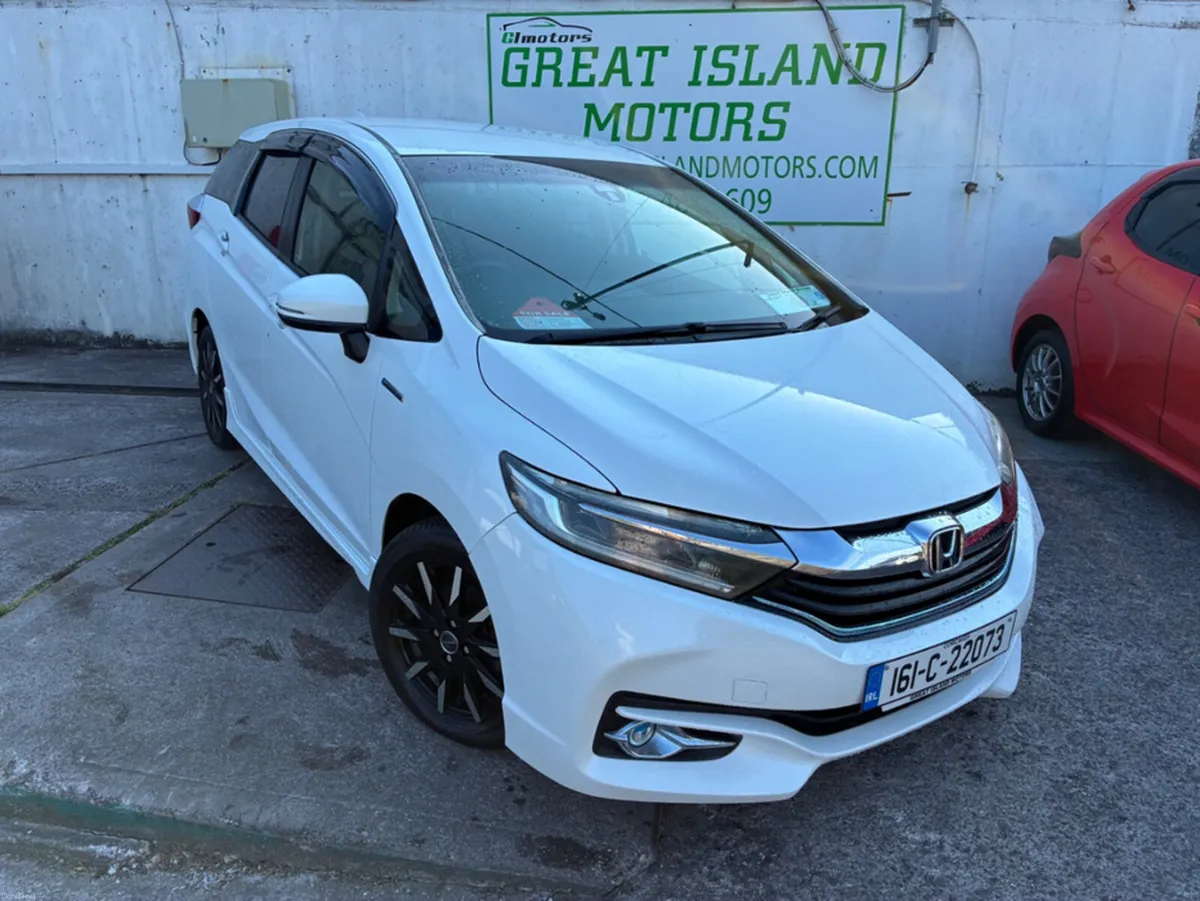 Honda Shuttle DAA-GP7 5DR AUTO - Image 1