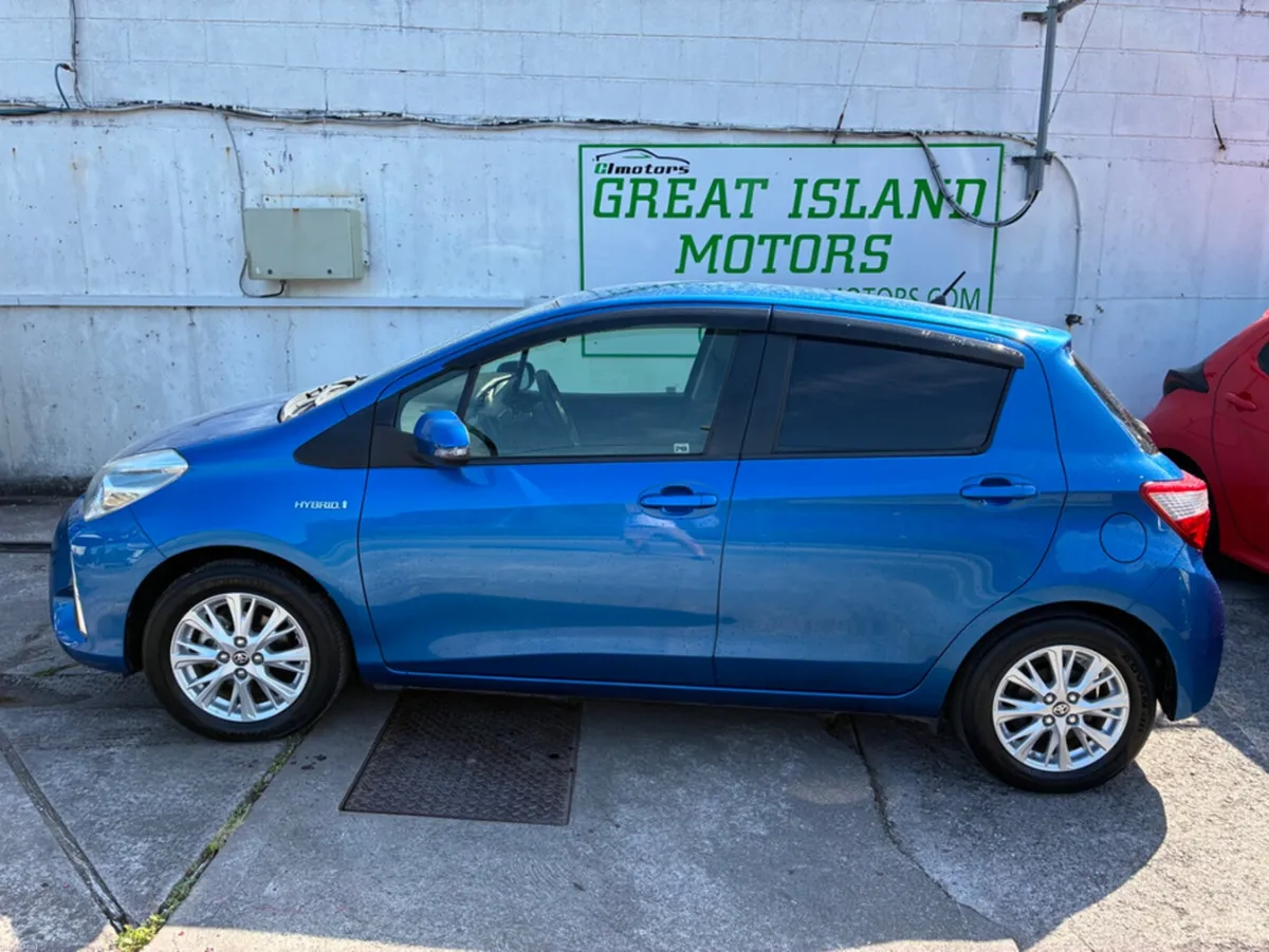Toyota Vitz 1.5i Petrol Hybrid Automatic - Image 6