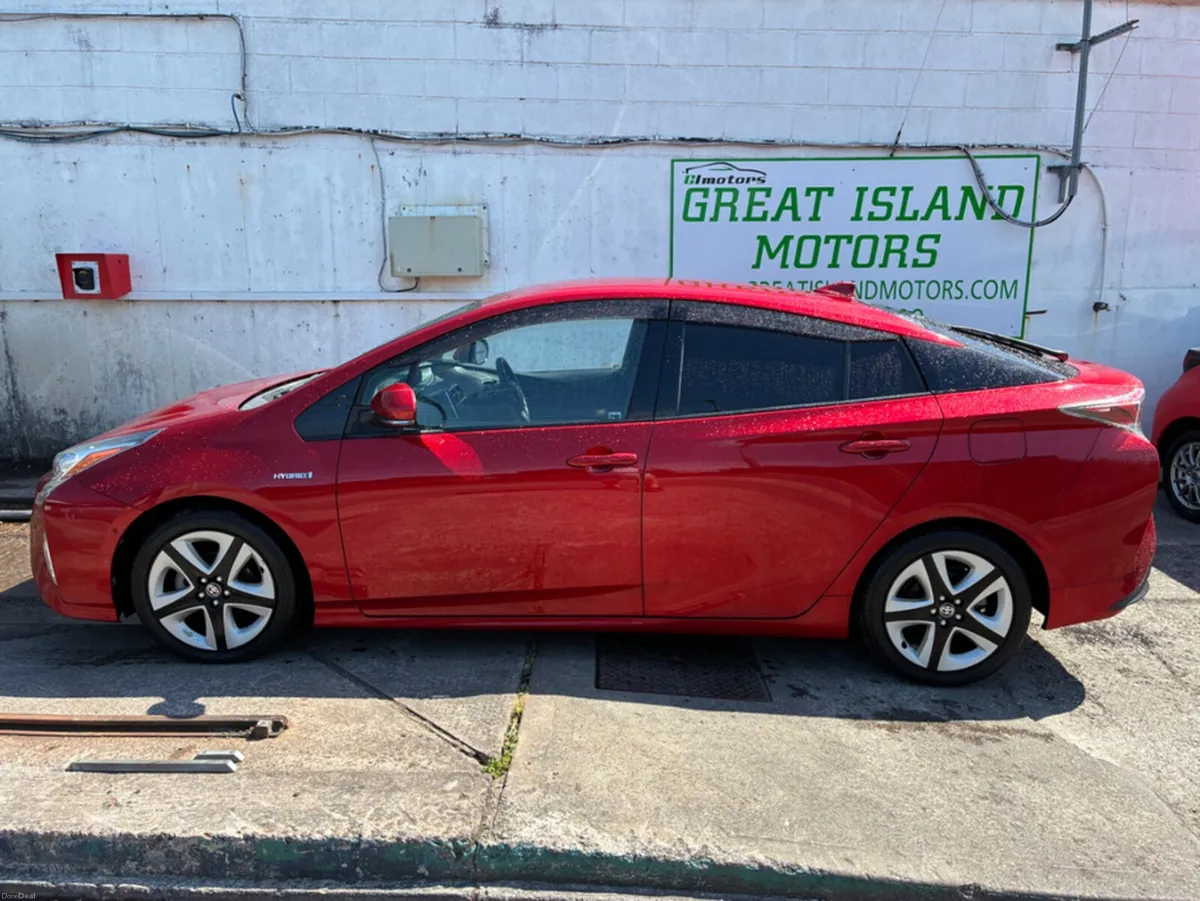 Toyota Prius 1.8i A TOURING SELECTION HYBRID PETRO - Image 6