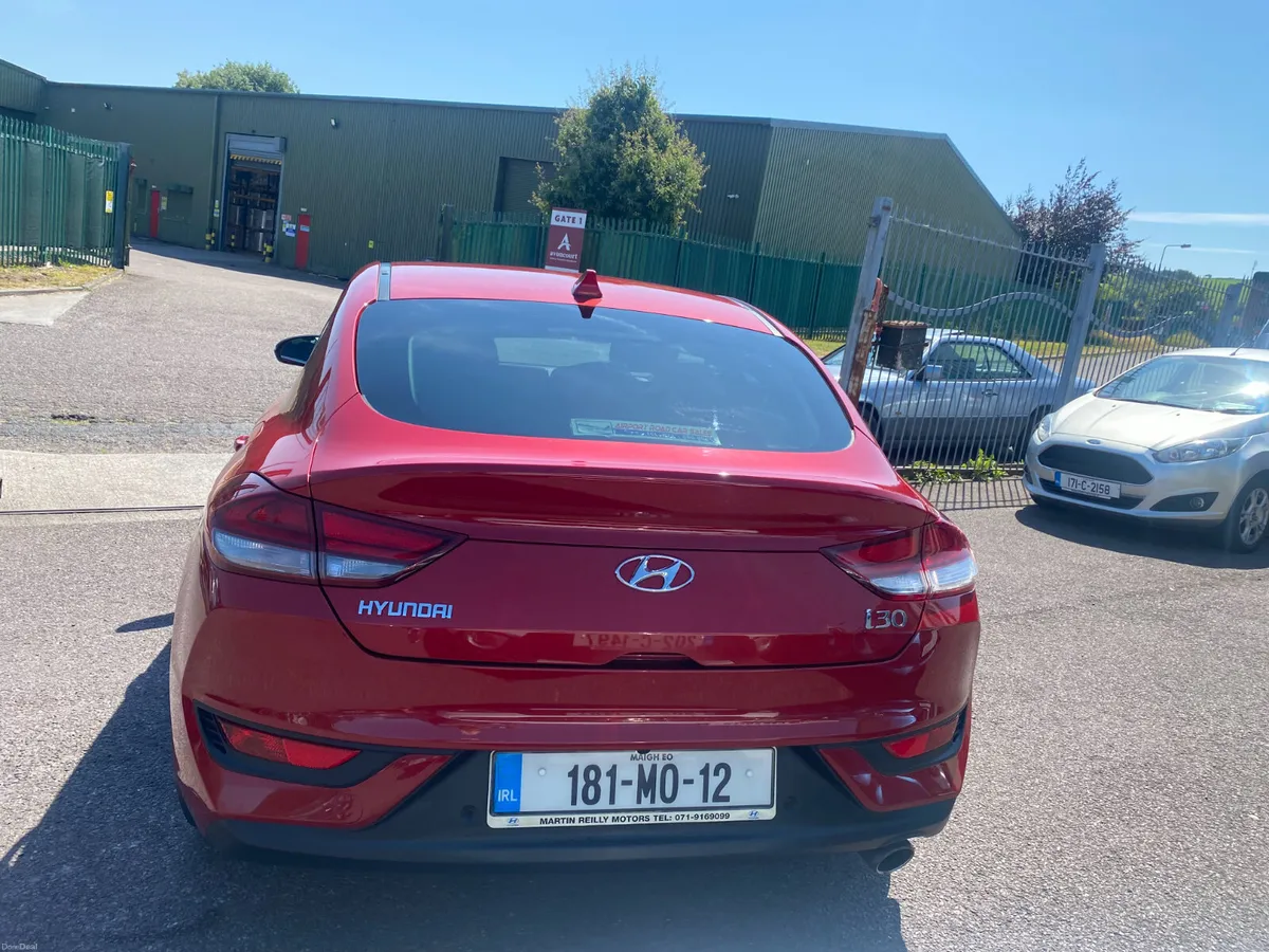 Hyundai i30 2018 LOW MILAGE CAR - Image 2