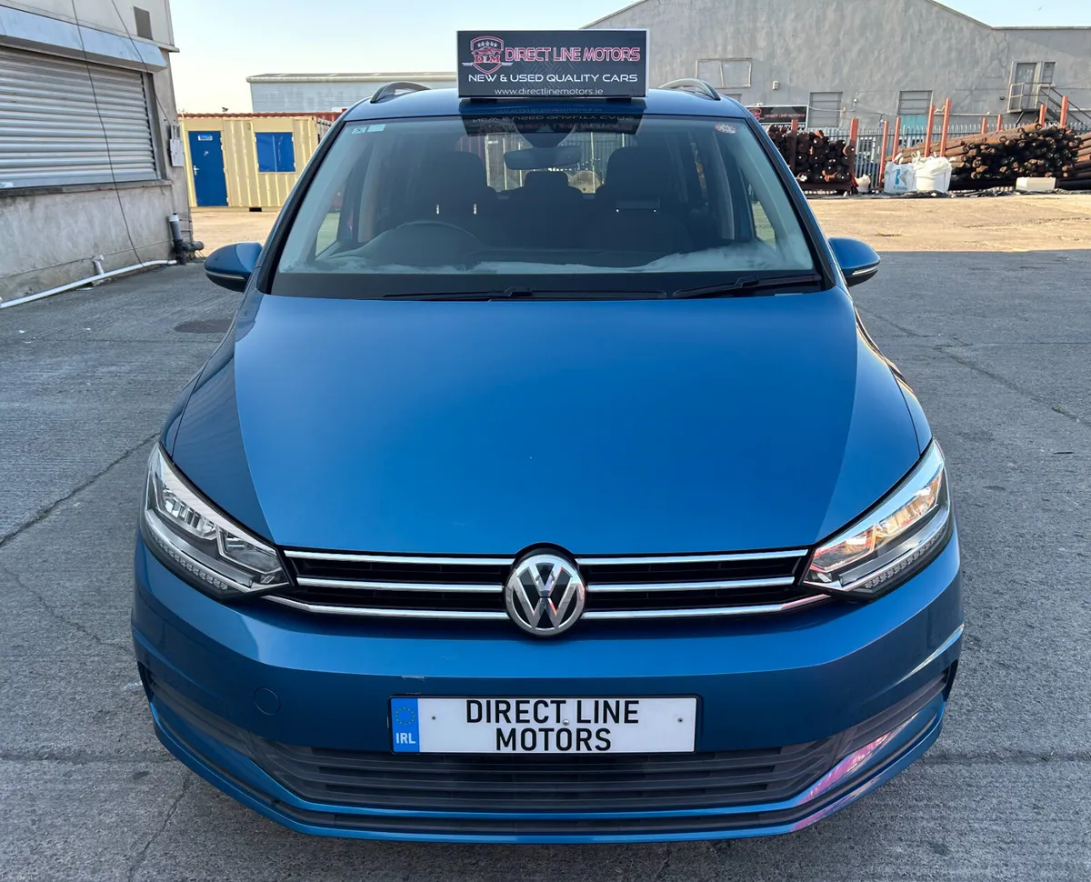 2016 Volkswagen Touran Automatic - Image 3